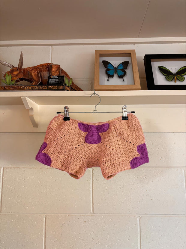 Starsuit shorts for babies pattern